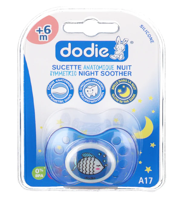 DODIE SUCETTE ANATOMIQUE NUIT COEUR POISSON +6MOIS REF NA17